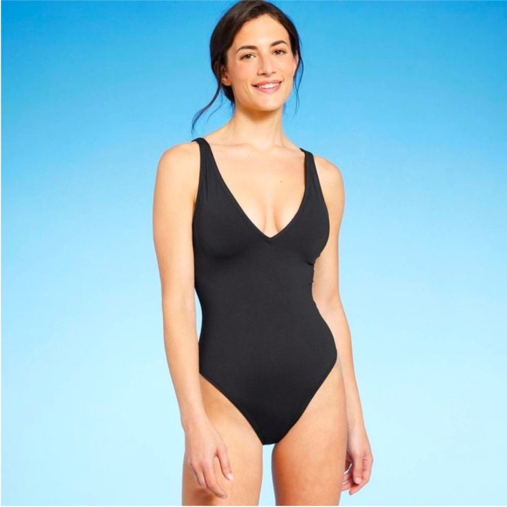 Shade and Shore Shaping Plunge High-leg  Cheeky Black One-Piece Swimsuit NWT